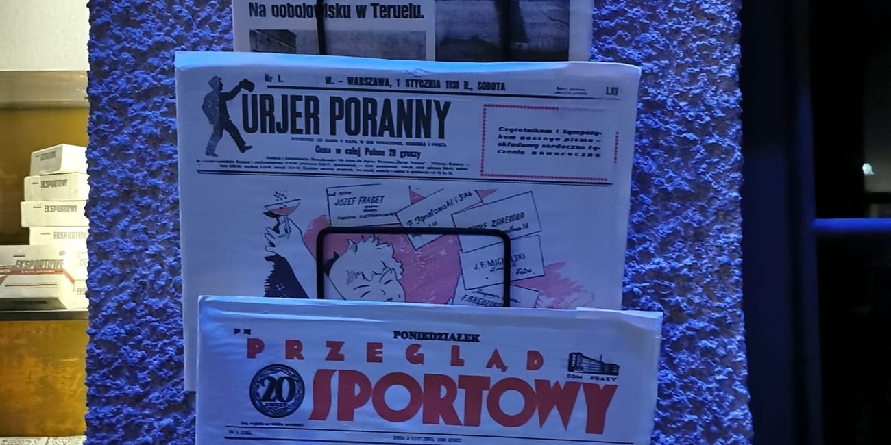 Wystawa historycznych gazet w muzeum ii wojny światowej w gdańsku