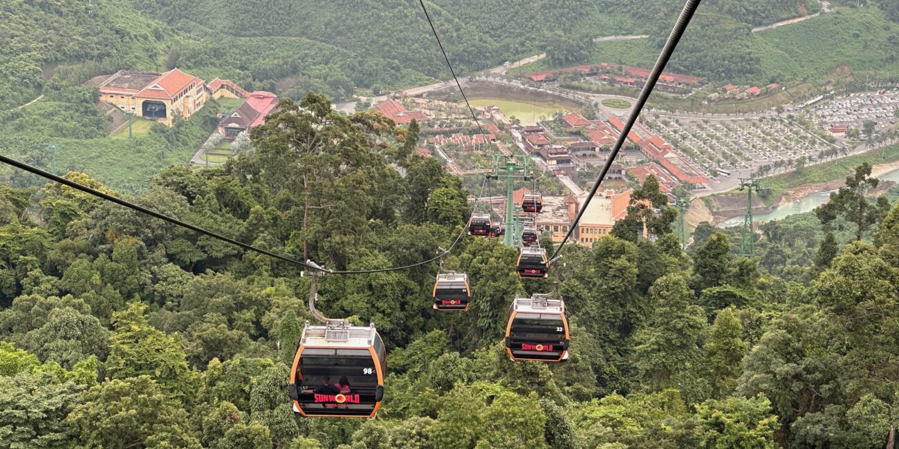 Vietnam, Cable Car