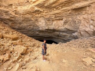 Saudi Arabia, Riyadh Heet Cave