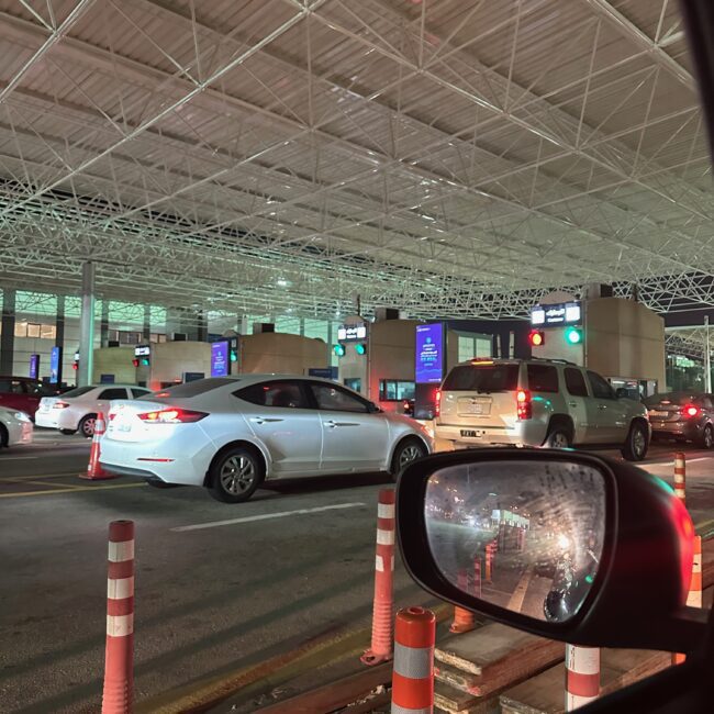 Saudi Arabia, How to rent a car - driving to Bahrain