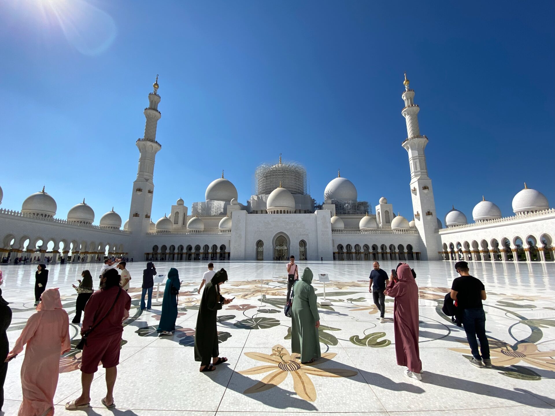 UAE, Abu Dhabi Article cover