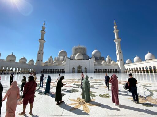UAE, Abu Dhabi Article cover