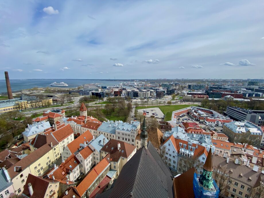 Estonia, Tallin Article cover
