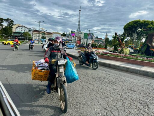 Vietnam, Da Lat Article cover