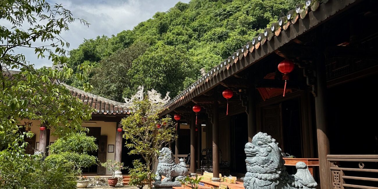 Vietnam, Da Nang Marble Mountains