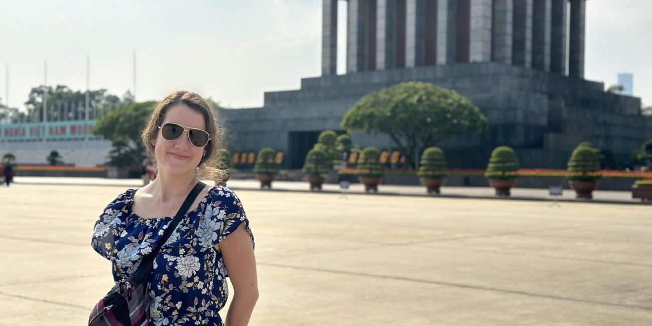 Vietnam, hanoi ho chi minh mausoleum