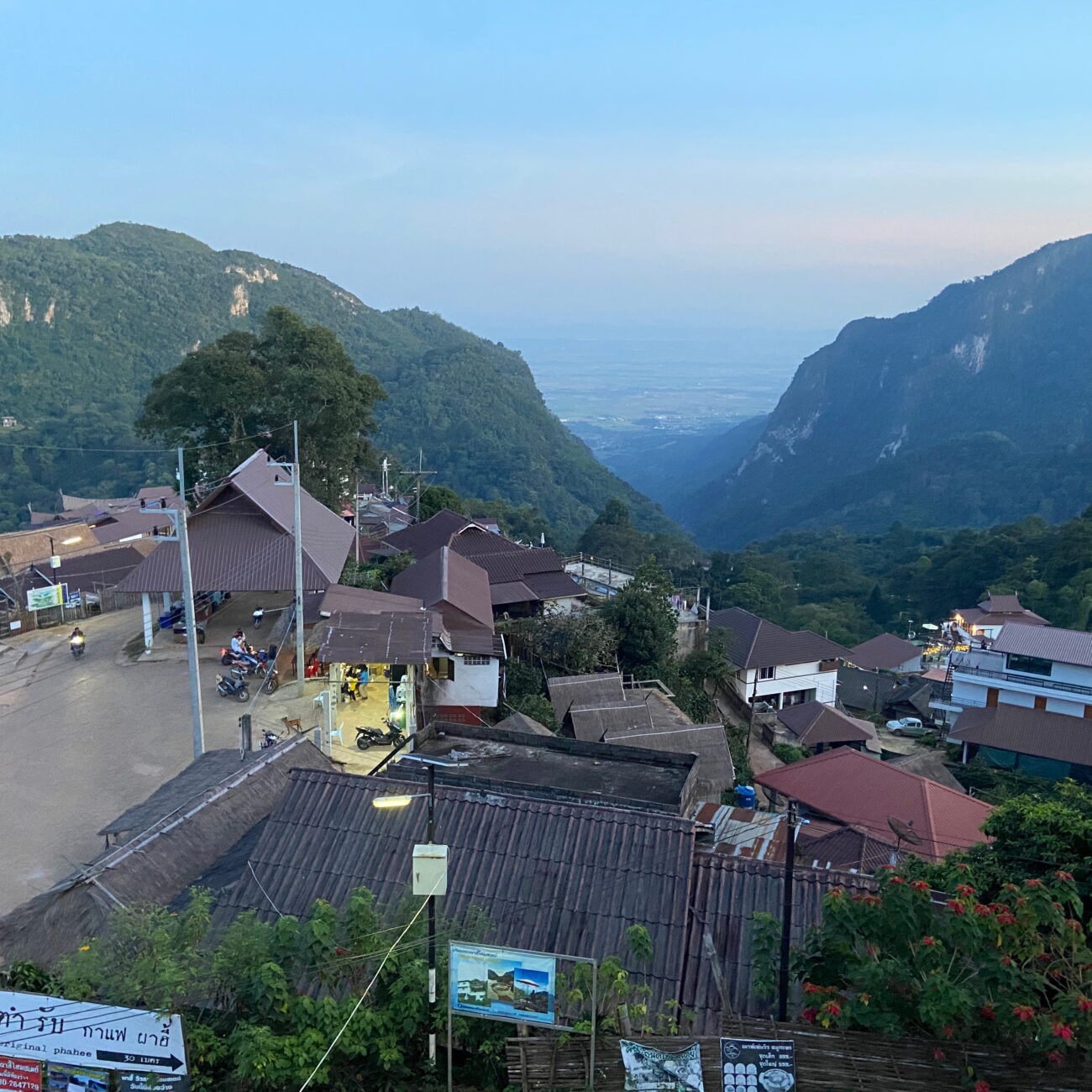 Thailand, Chiang Rai Pha hi village view point