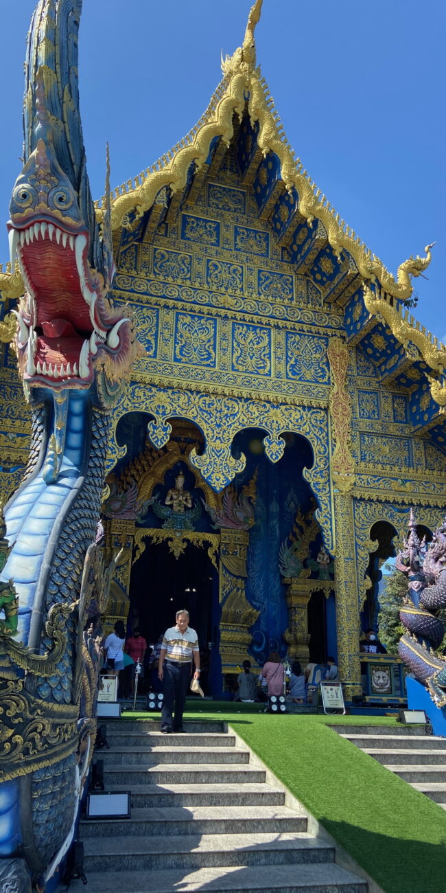 Thailand, chiang rai wat rong suea ten