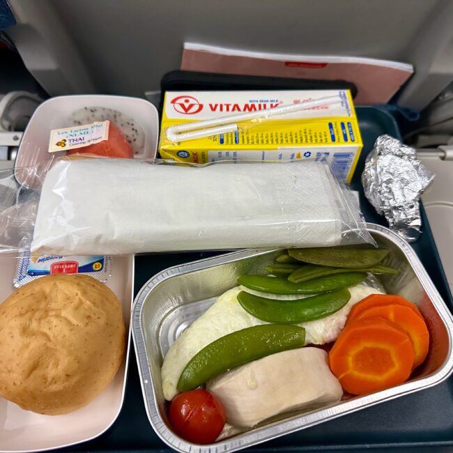 China, Shanghai Airline food