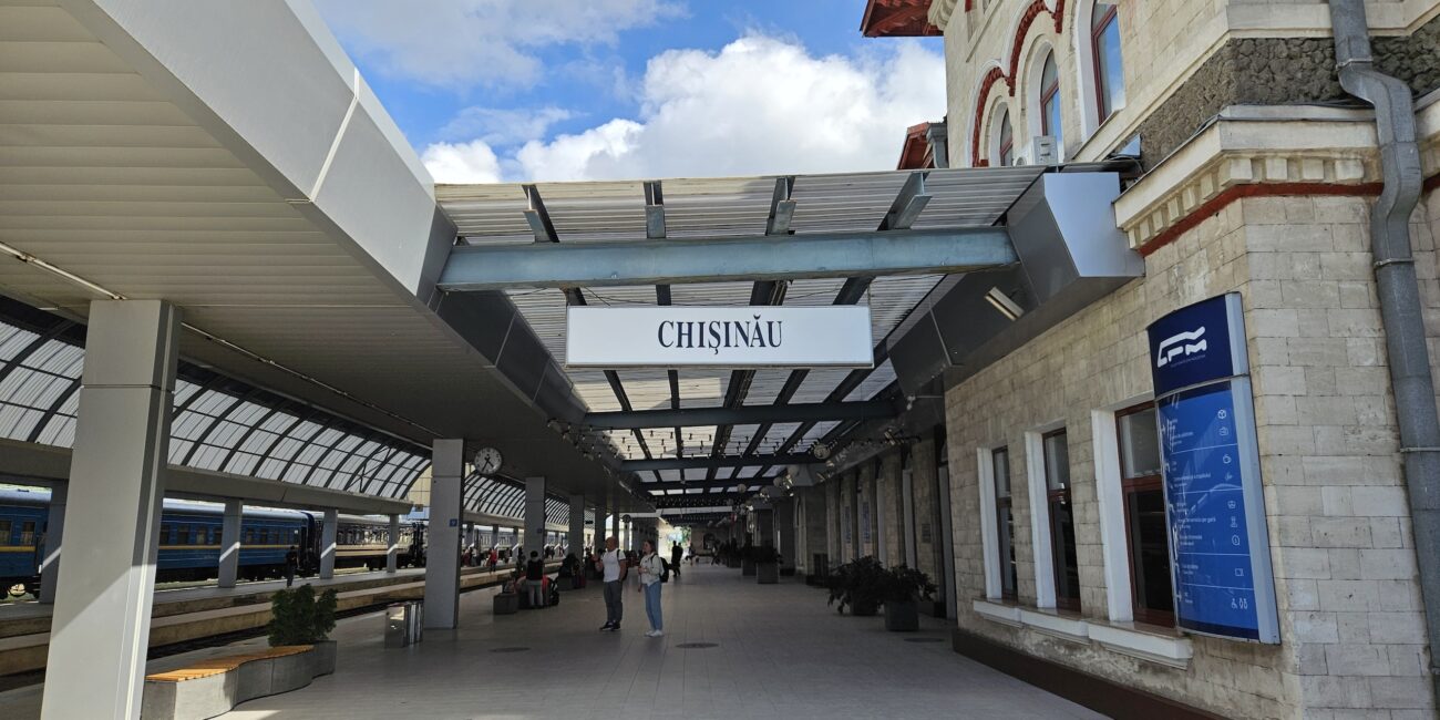 Moldova, Chisinau Railway station