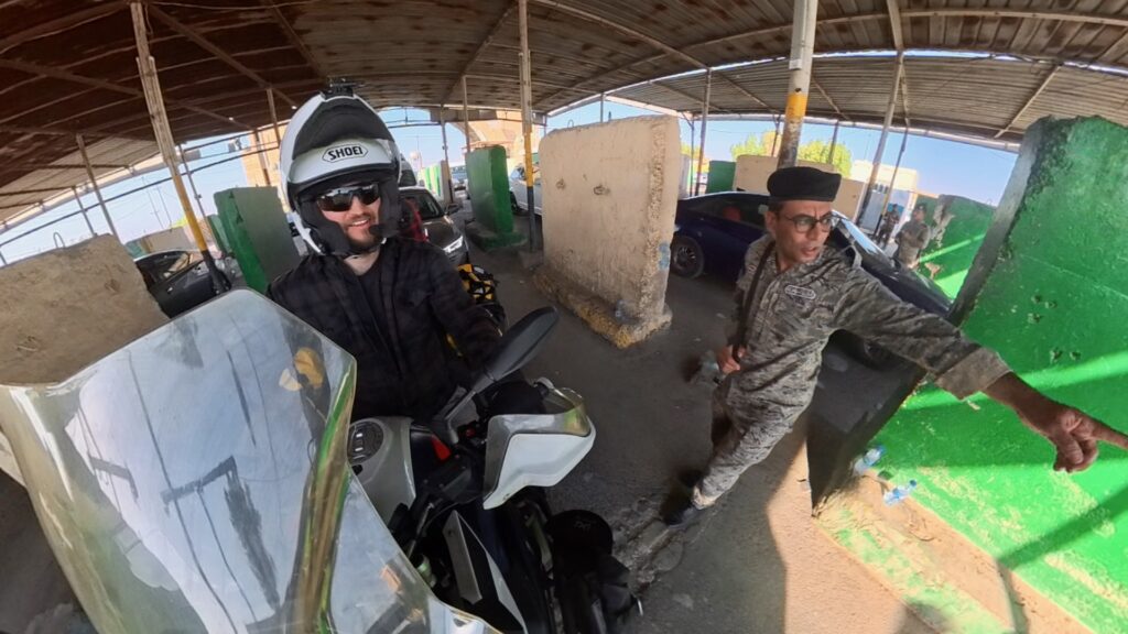 Iraq, baghdad checkpoint