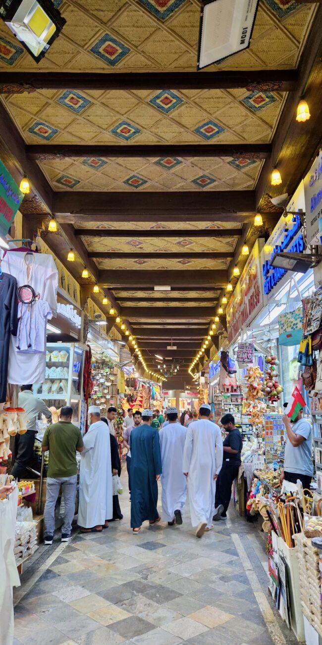 Oman, muscat muttrah souq
